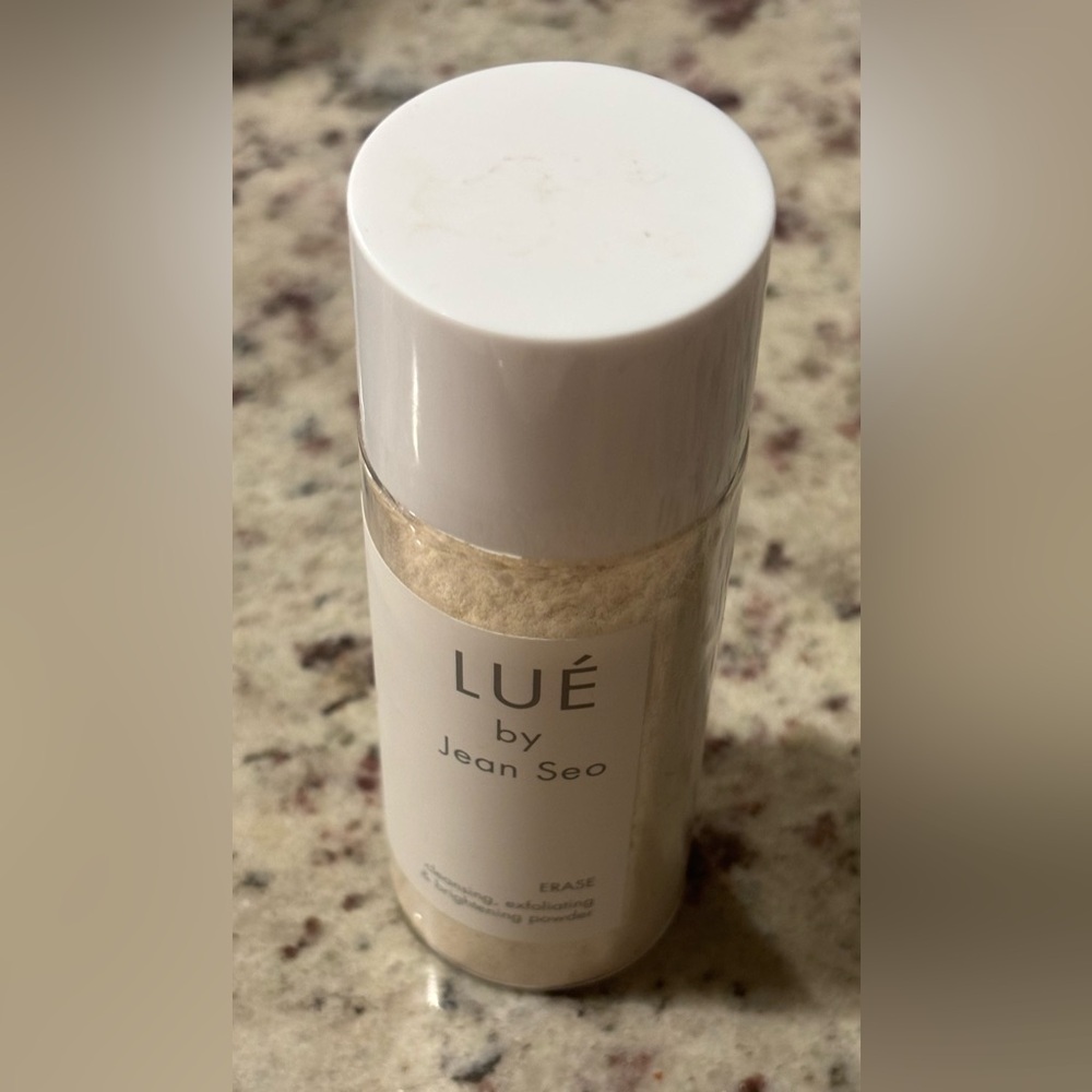 Lue by Jean Seo 2 ounces